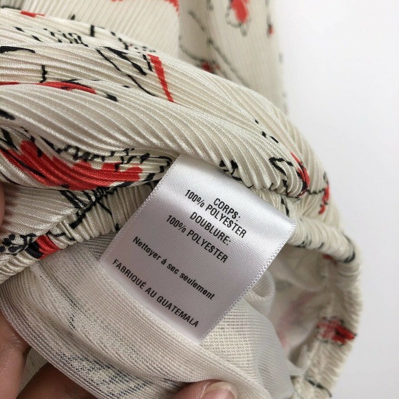 ASTR The Label Crop Top Pleated Surplice Small - Picture 9 of 9